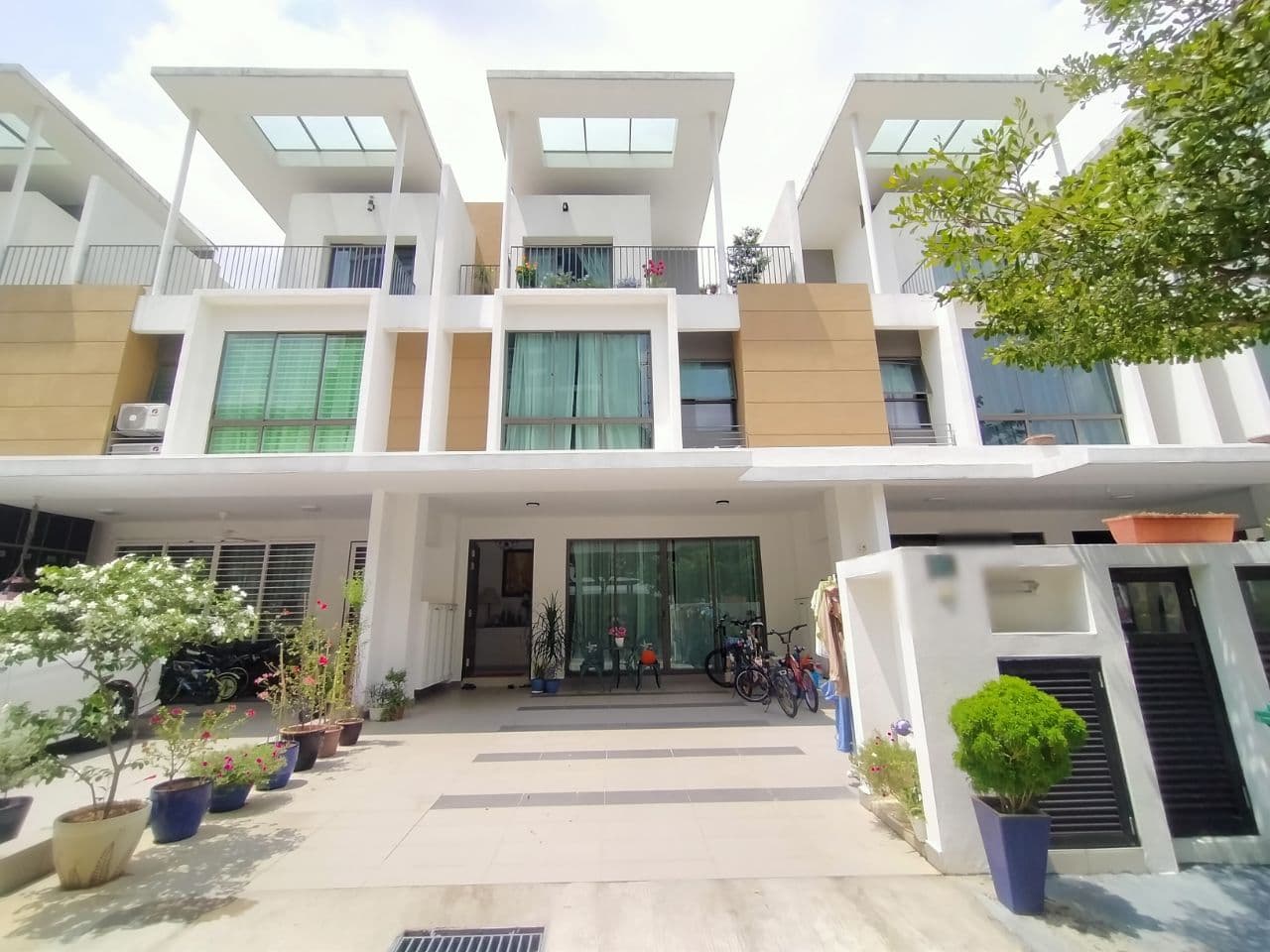 FULLY FURNISHED STYLISH RENOVATED Cyberjaya