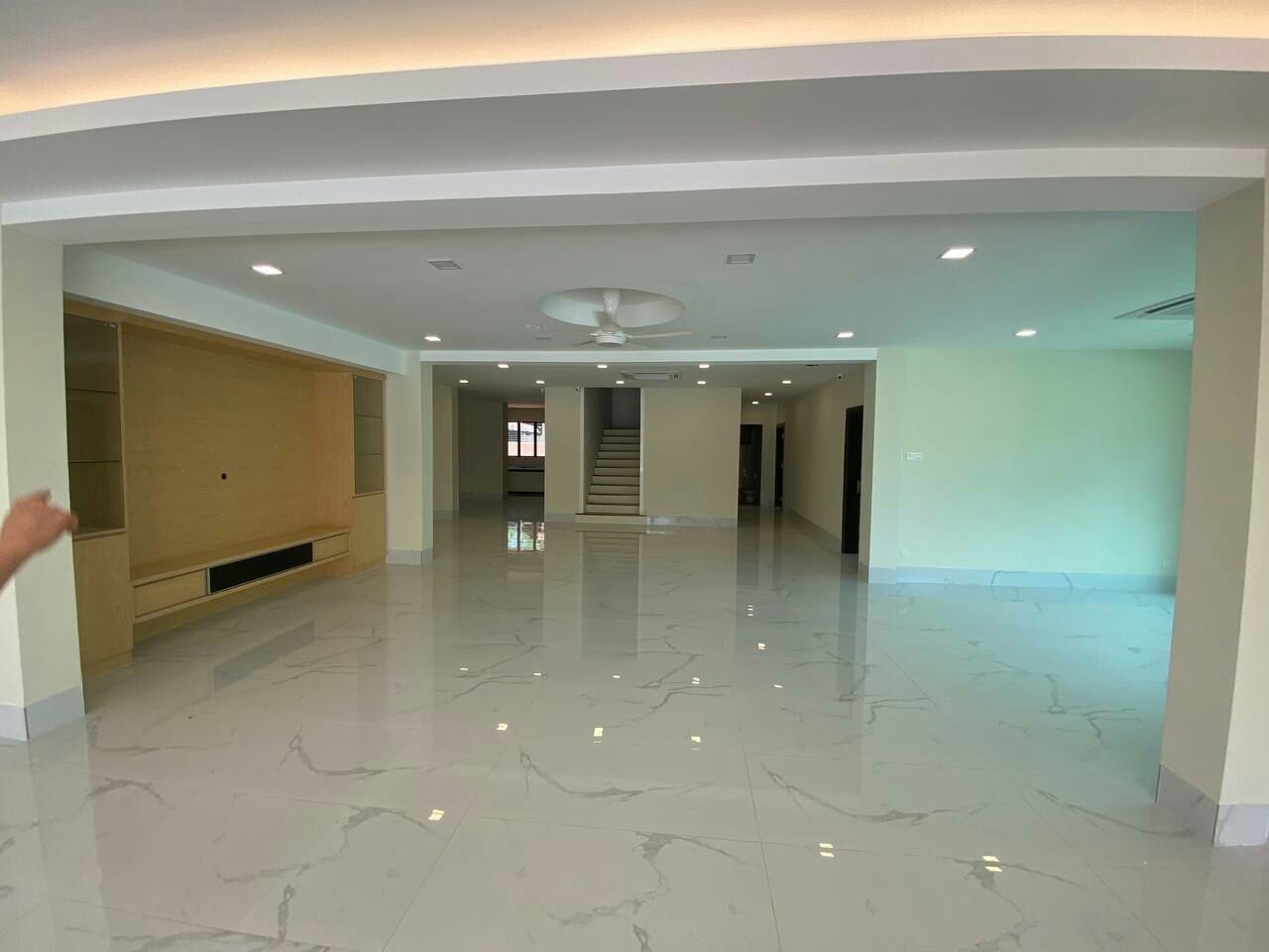 LUXURIOUS Double Storey Bungalow Country Height Ka - photo 2