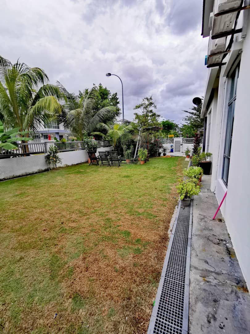 CORNER LOT Double Storey Cluster Pulai Indah Johor - photo 2