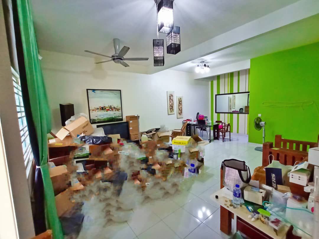 RENOVATED Double Storey Taman Setia Indah Johor - photo 2