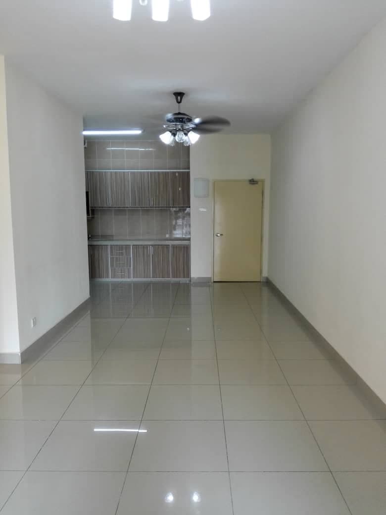 STRATEGIC LOCATION Serviced Residence OUG Parklane - photo 2