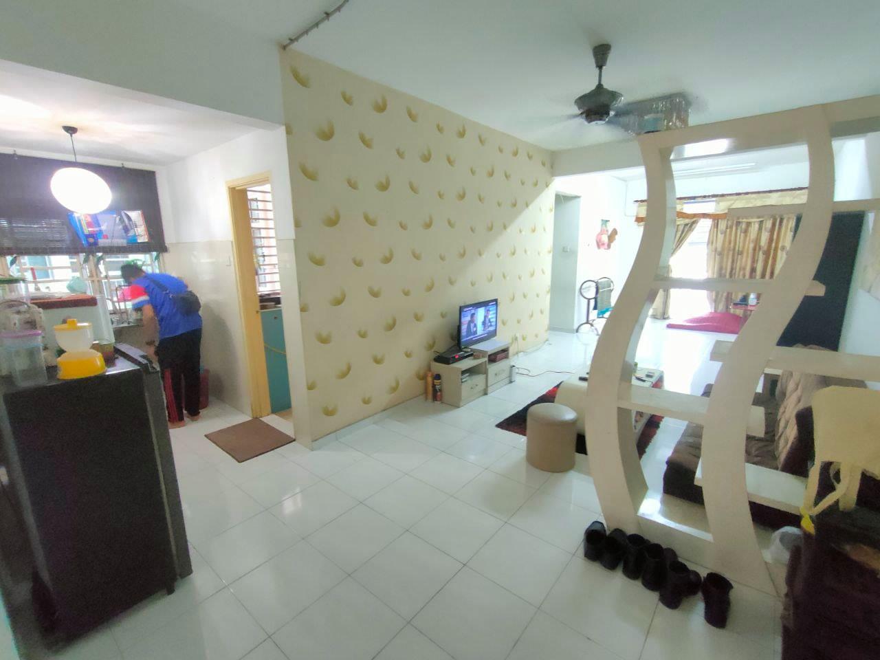 LOWER PRICE Desa Jaya Villa Apartment Seremban - photo 4