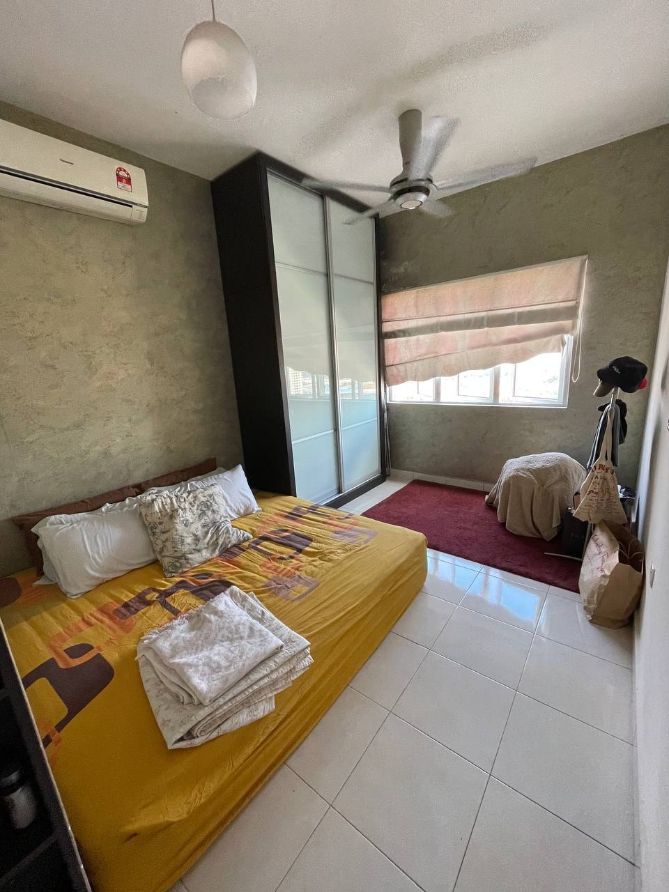 STRATEGIC LOCATION Condominium Metropolitan Square - photo 4