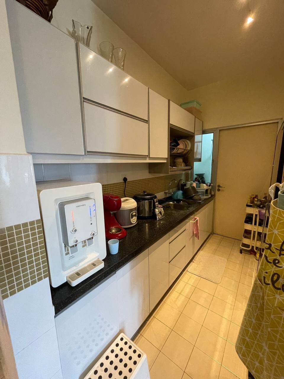 STRATEGIC LOCATION Condominium Metropolitan Square - photo 7