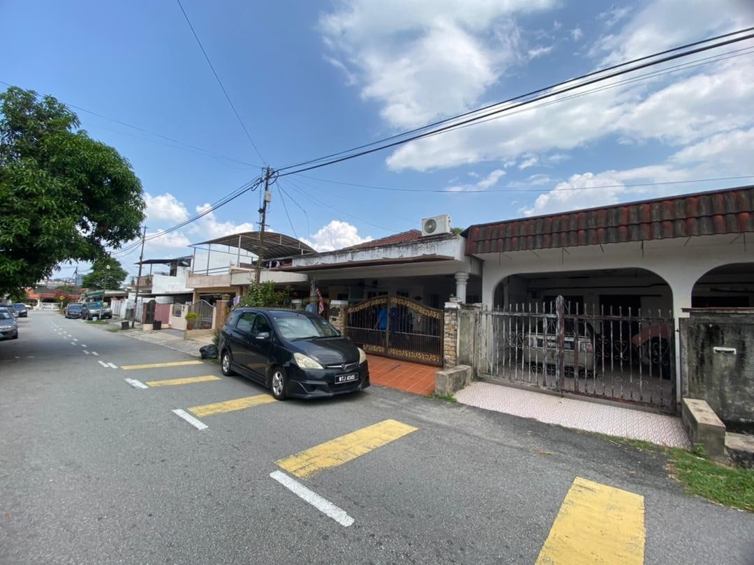 RENOVATED Single Storey Taman Desa Jaya Kepong