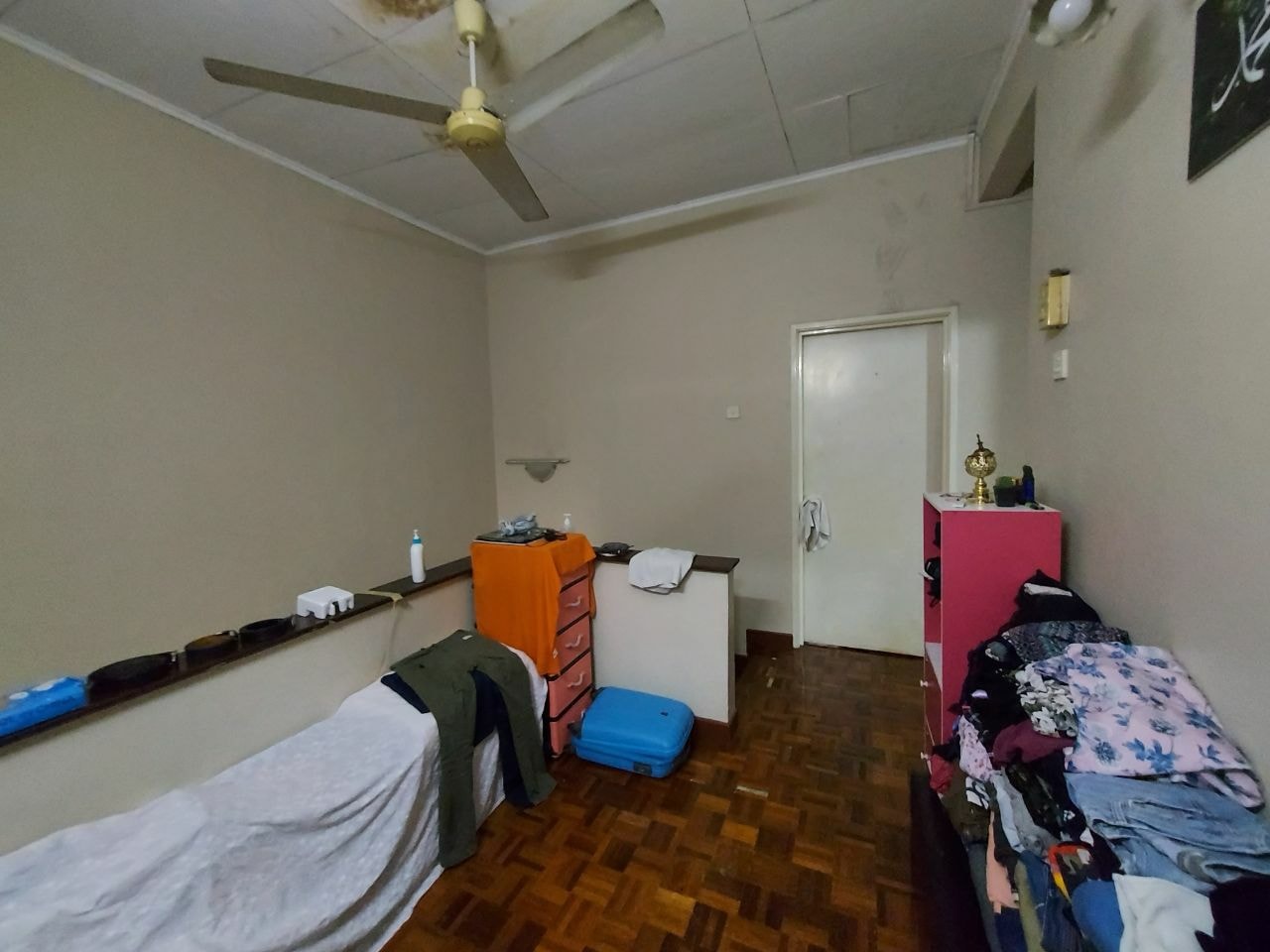 RENOVATED Double Storey Terrace House  USJ 19 - photo 8