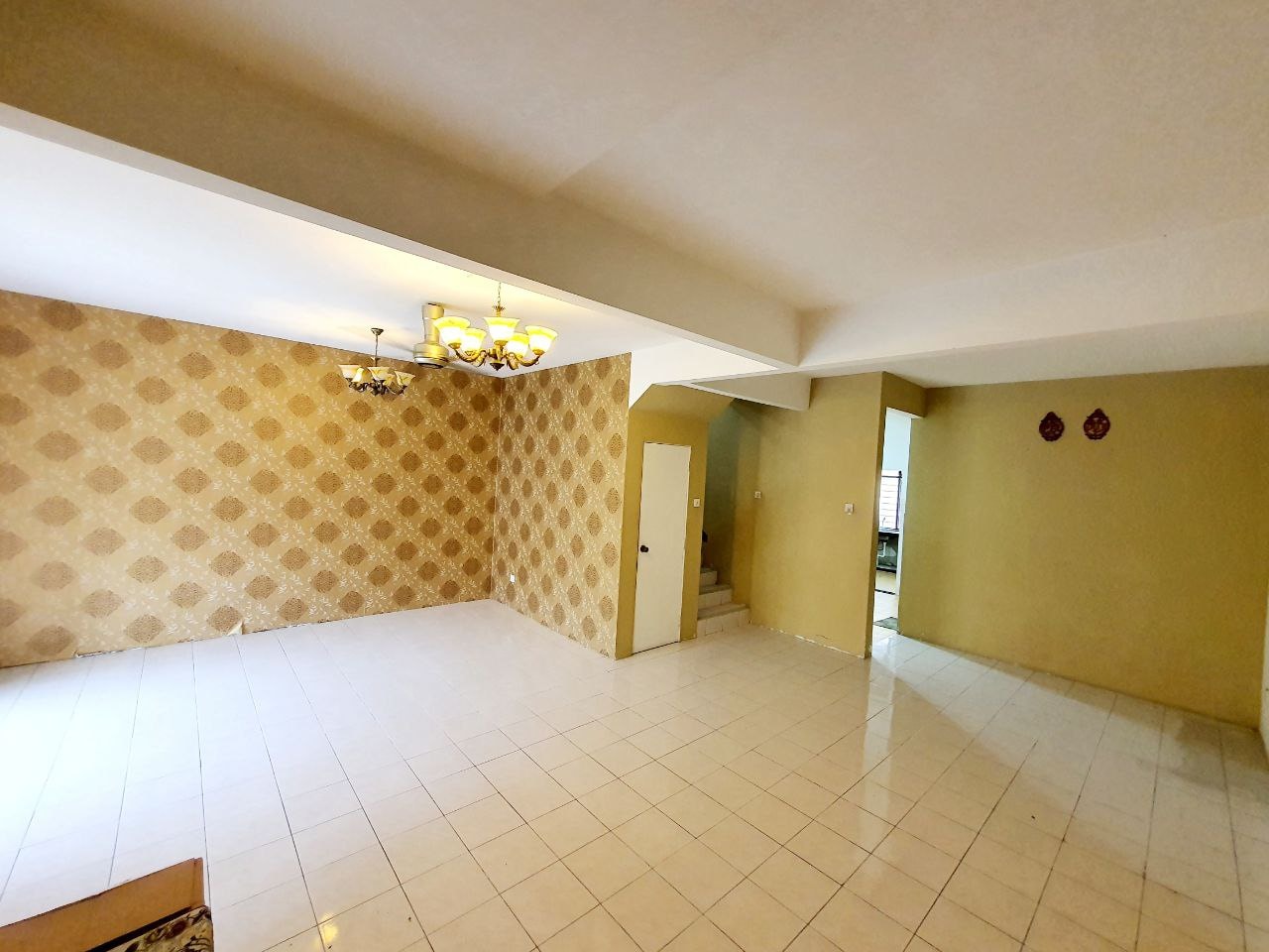 TERMURAH Double Storey House Taman Universiti - photo 3