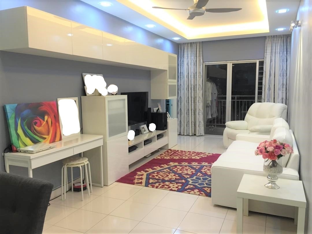 FULLY FURNISHED FACING KLCC Simfoni Heights Condo