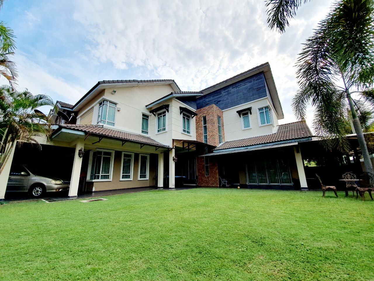 SEMI D TAMAN IMPIAN PUTRA BANDAR SERI PUTRA BANGI
