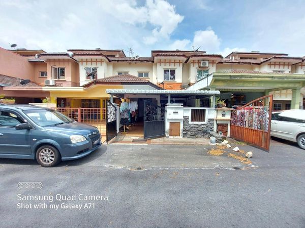 DOUBLE STOREY SAUJANA UTAMA SUNGAI  BULOH