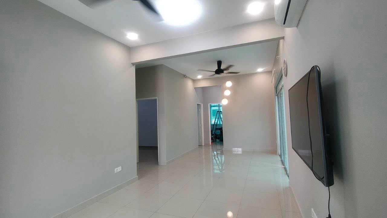 SINGLE STOREY SEMI D TAMAN LANGAT UTAMA 2 - photo 2