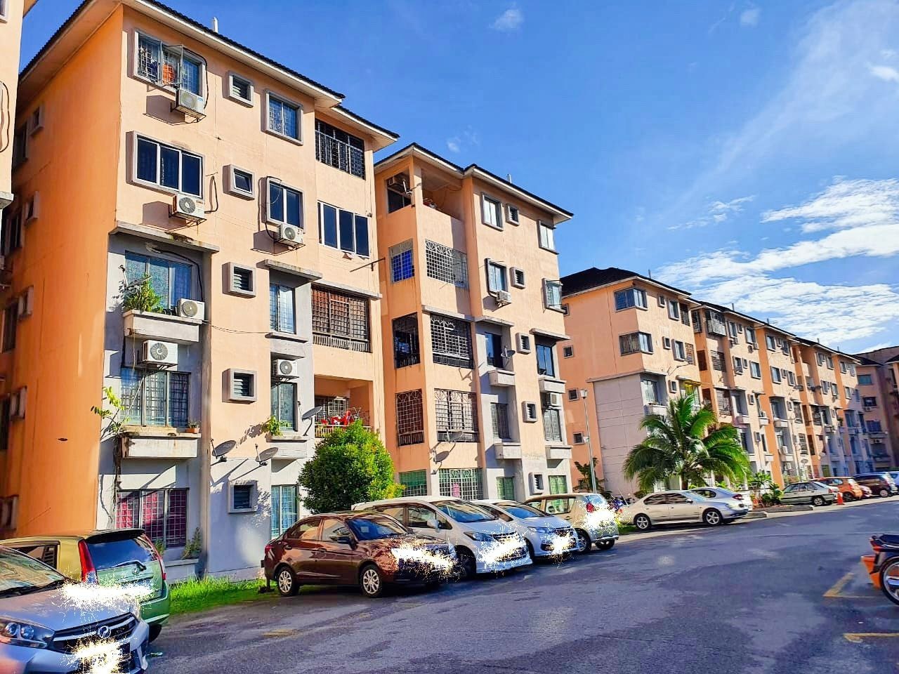 APARTMENT PESONA TAMAN KAJANG UTAMA - photo 2