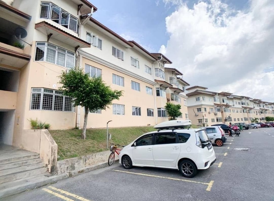 VISTA SERI PUTRA APARTMENT, BANDAR SERI PUTRA