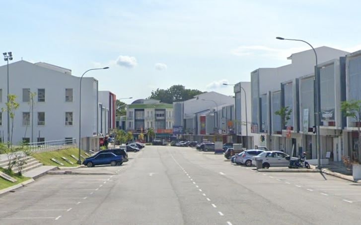 DOUBLE STOREY SHOP OFFICE LOT MERCATO 2 - photo 3