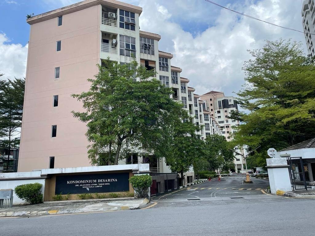 DESARINA CONDOMINIUM JALAN DESA UTAMA - photo 1