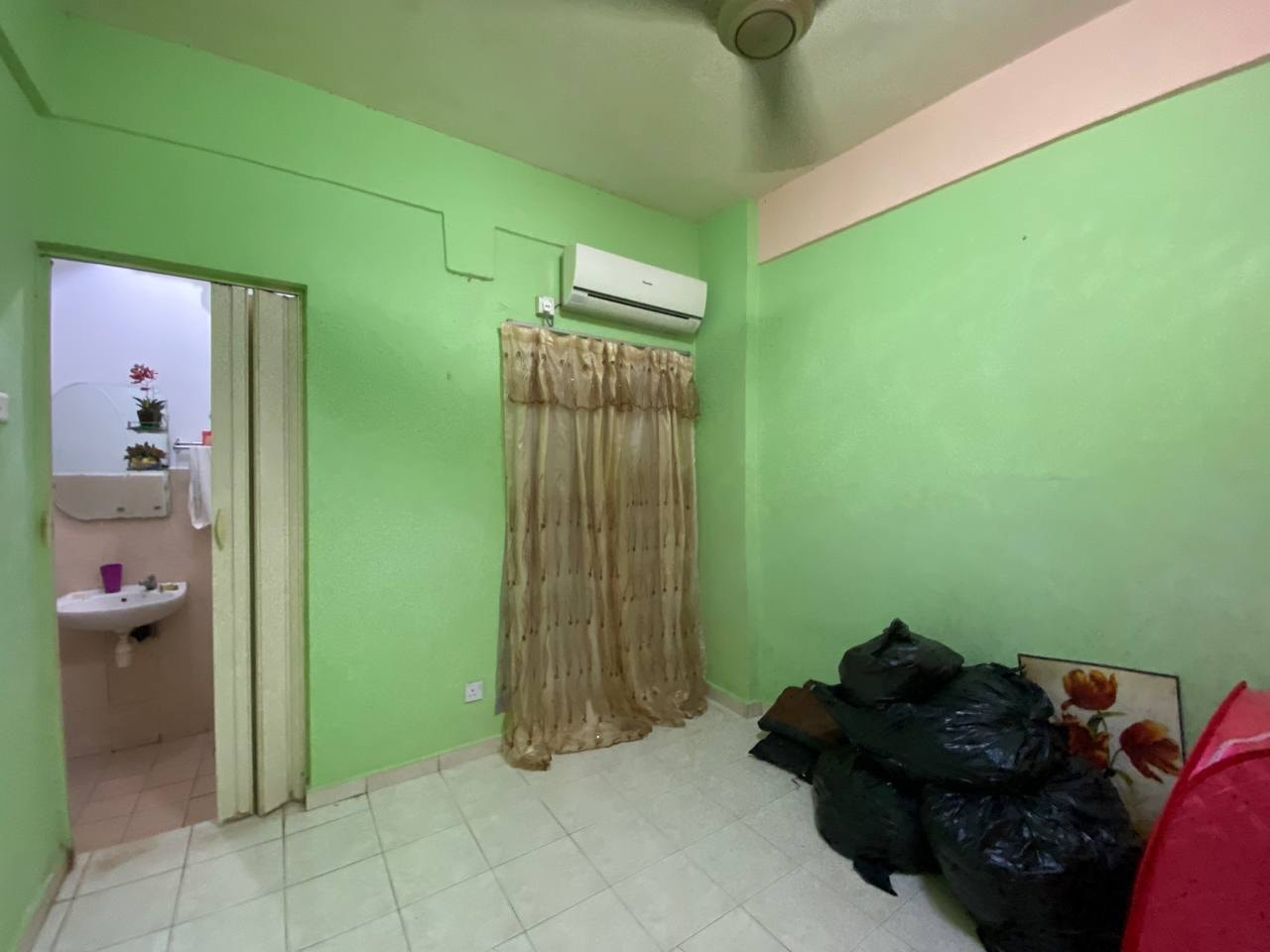 SELESA I RESORT APARTMENT, TAMAN DAMAI MEWAH - photo 2