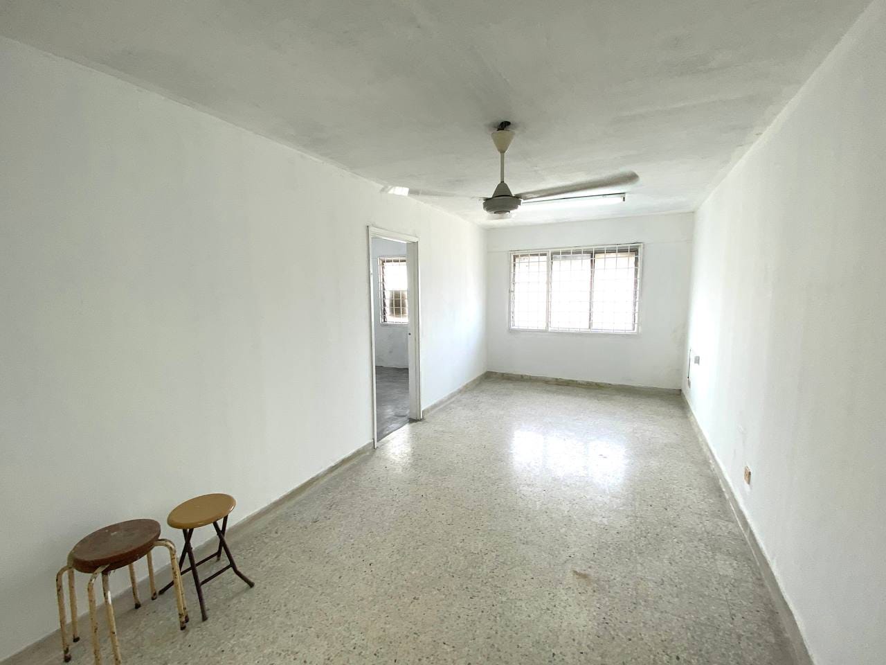 FLAT TAMAN SENTUL UTAMA BLOK 203