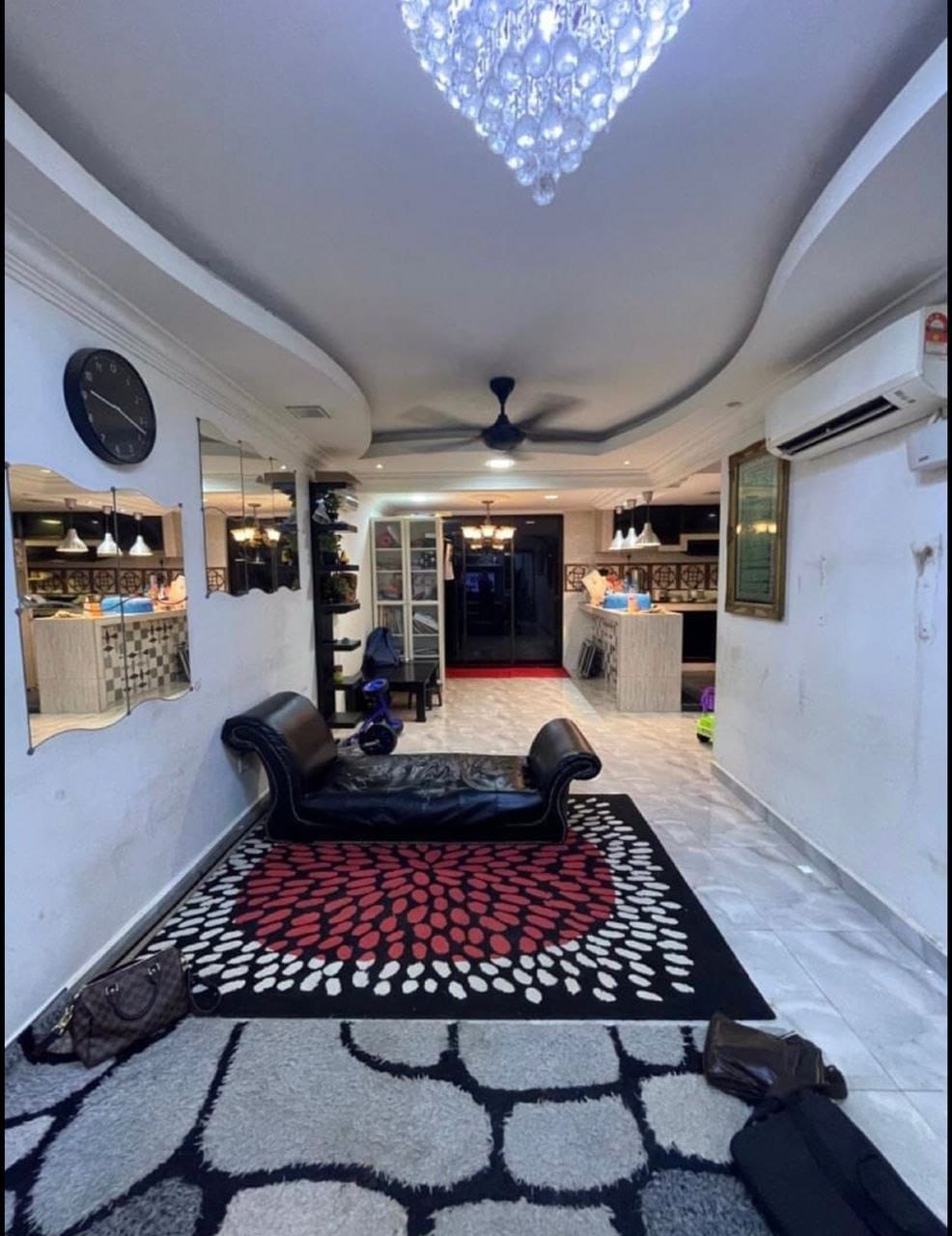 FLAT SENTUL UTAMA