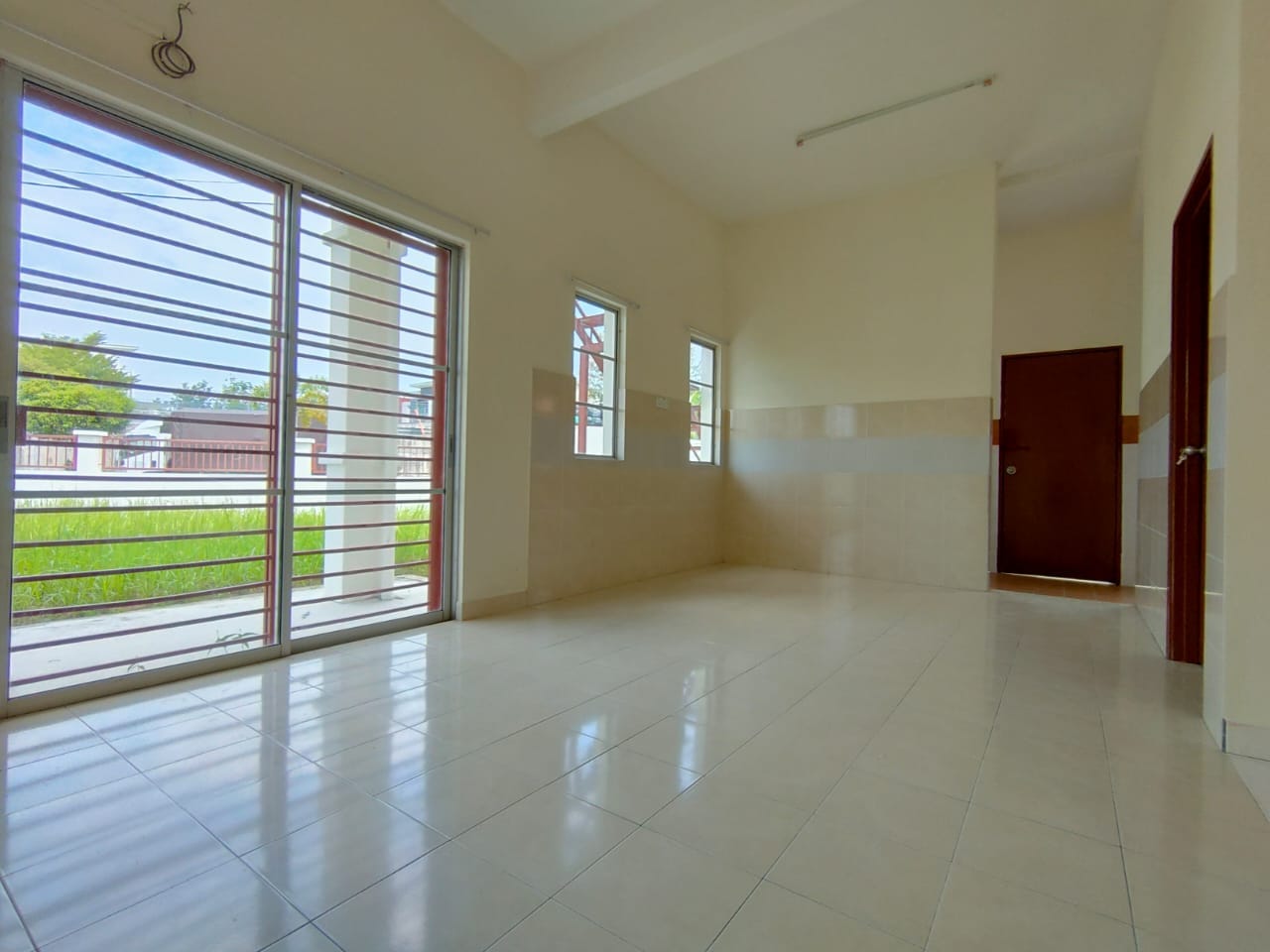TERES 2 TINGKAT TAMAN SERI ALAM - photo 3