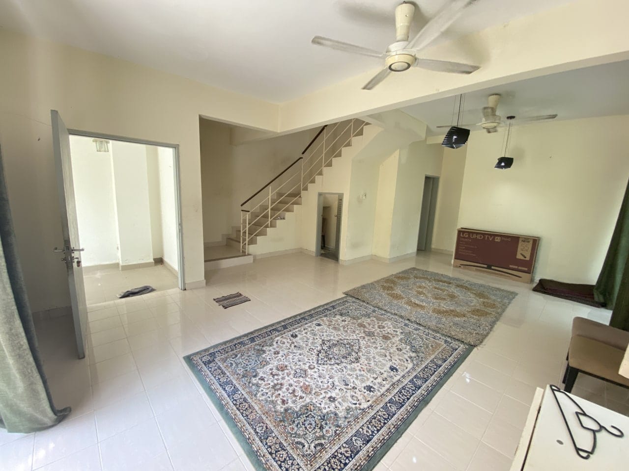 DOUBLE STOREY TERRACE HOUSE LORONG TIMUR - photo 3