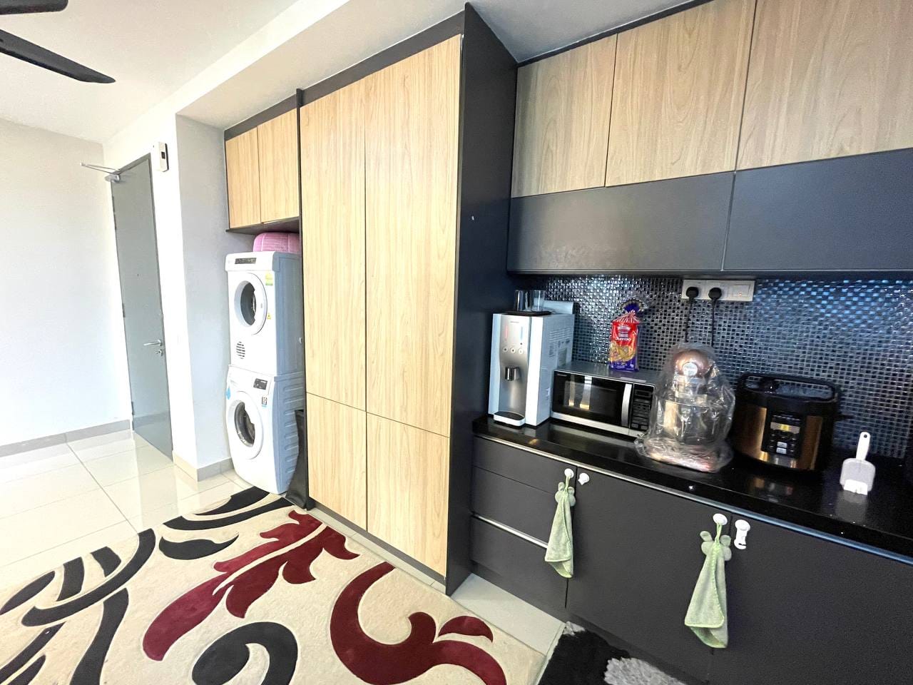 SELAYANG 18 CONDOMINIUM - photo 3