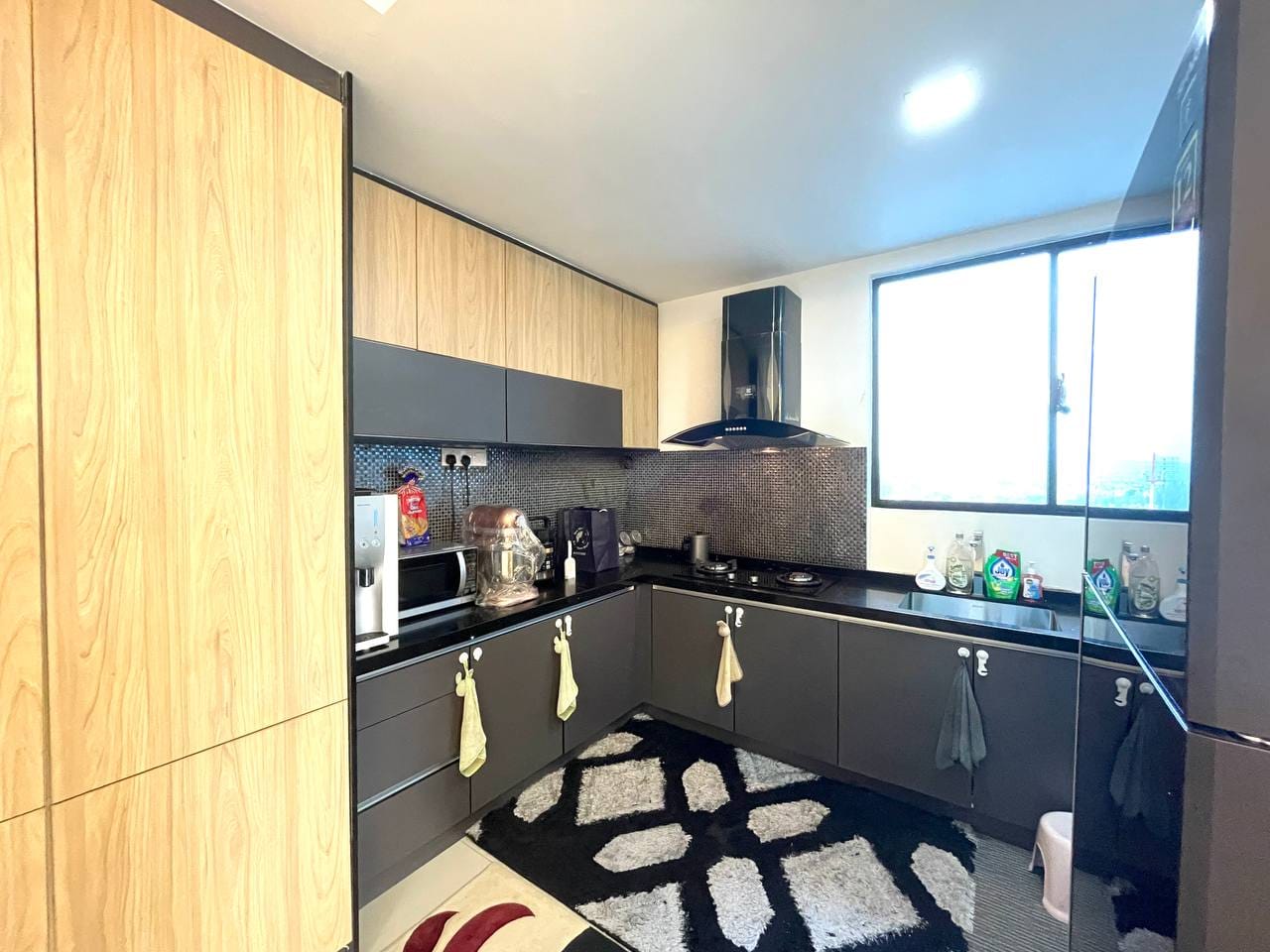 SELAYANG 18 CONDOMINIUM - photo 4