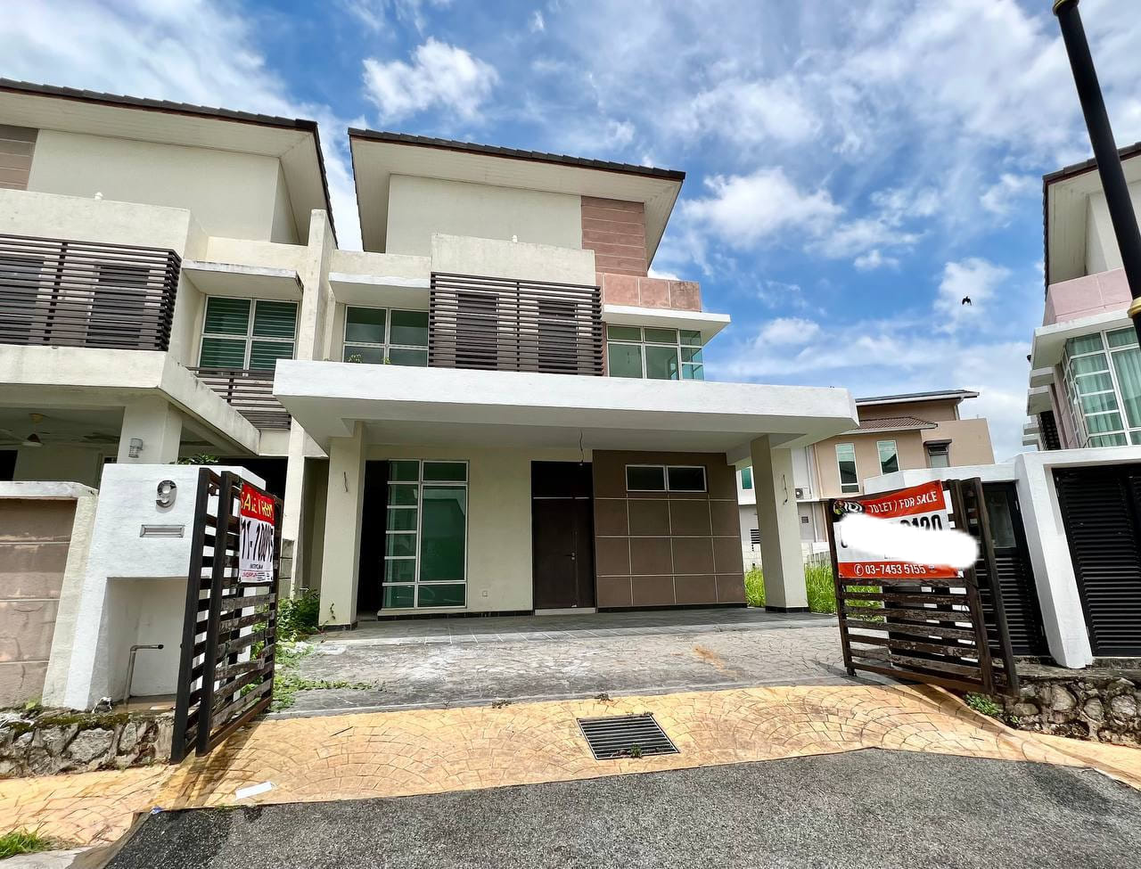 SEMI D 2 STOREY AVENUE 6 BANDAR TUN HUSSEIN ONN