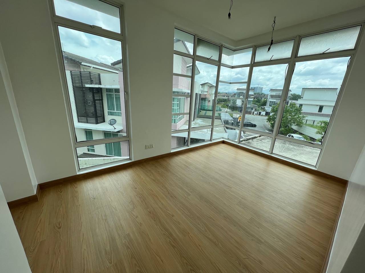 SEMI D 2 STOREY AVENUE 6 BANDAR TUN HUSSEIN ONN - photo 8