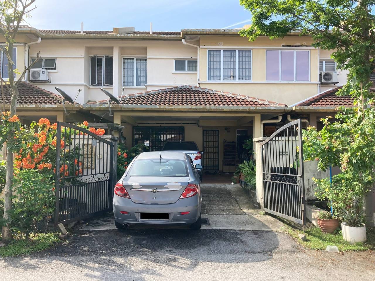 2 STOREY TERRACE HOUSE BANDAR PUTRA PERMAI