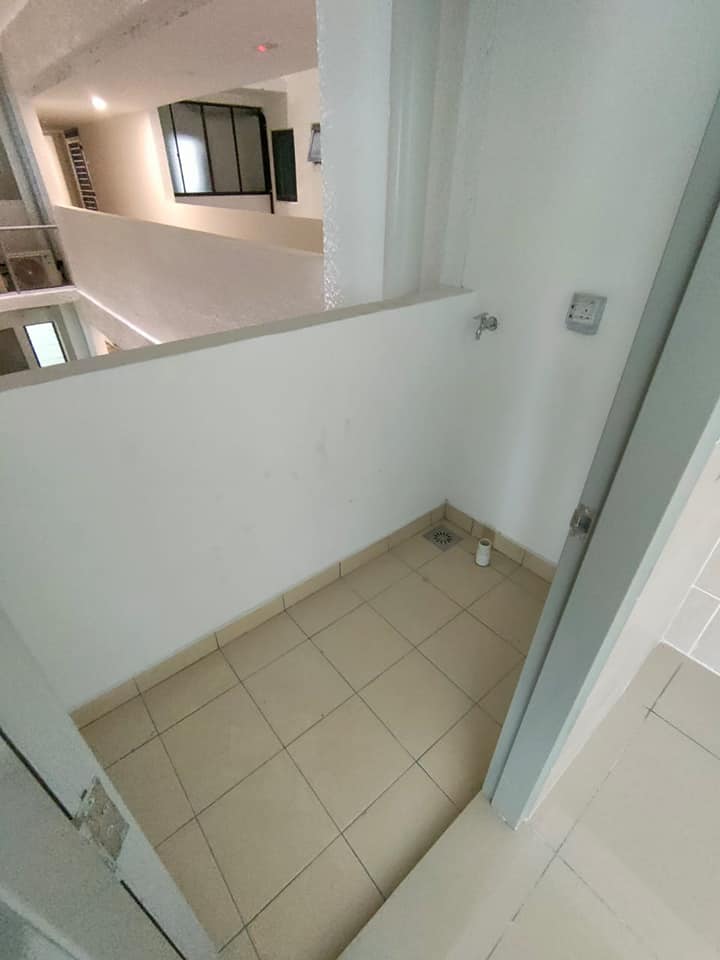 M CENTURA CONDO SENTUL - photo 8