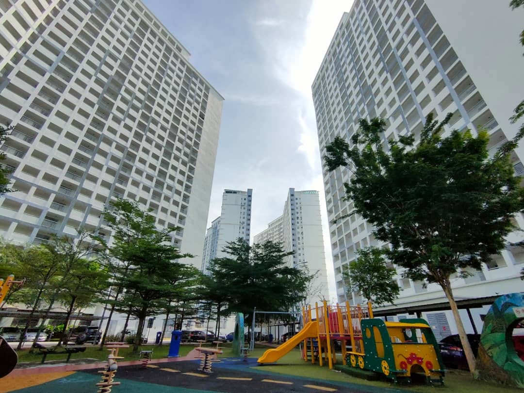 SUASANA LUMAYAN CONDO BANDAR SRI PERMAISURI