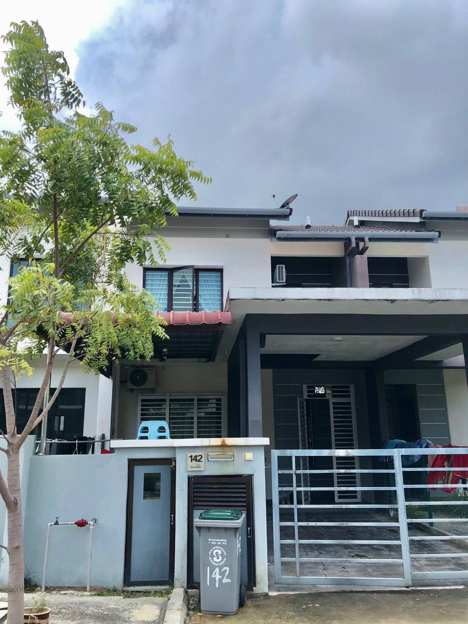 2 STOREY TERRACE HOUSE BANDAR AINSDALE