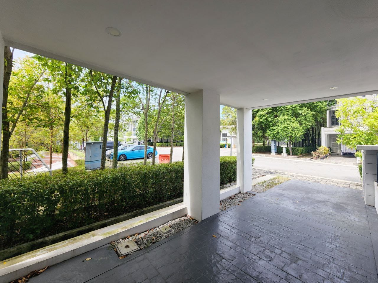 TOWNVILLA CRESENT PARK SEKSYEN 9 - photo 2