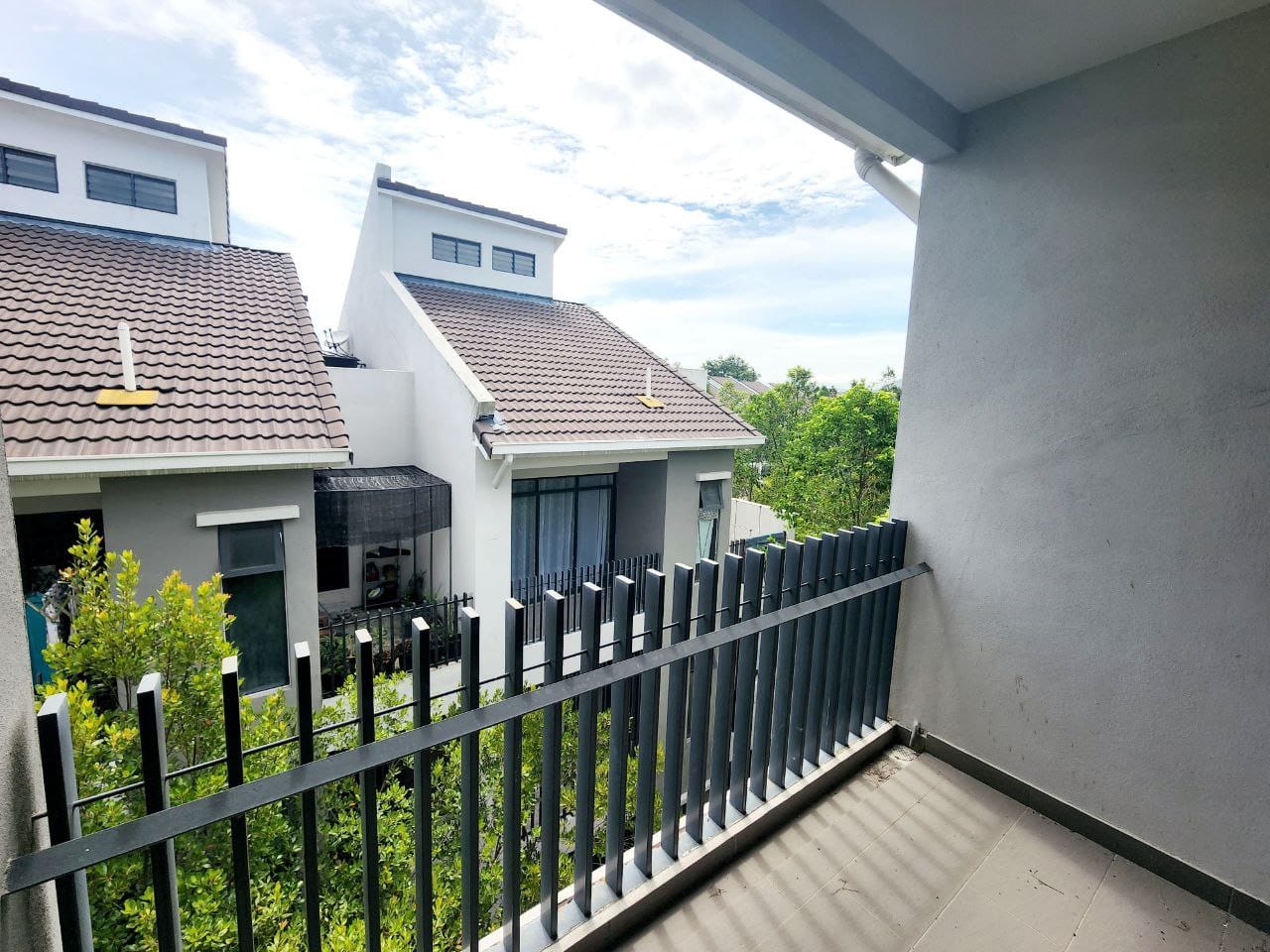 TOWNVILLA CRESENT PARK SEKSYEN 9 - photo 12