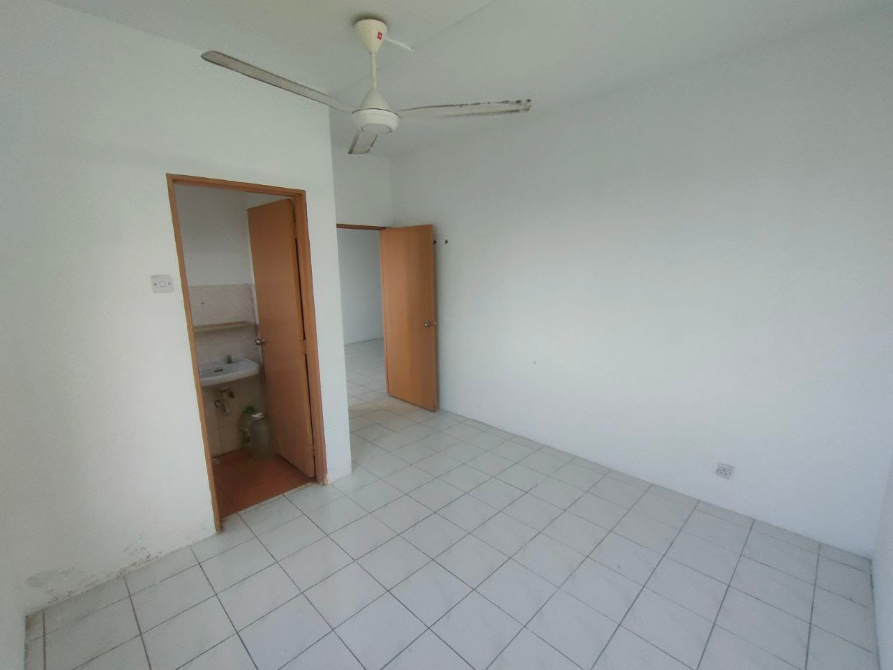 APARTMENT SUTERAMAS KAJANG - photo 4