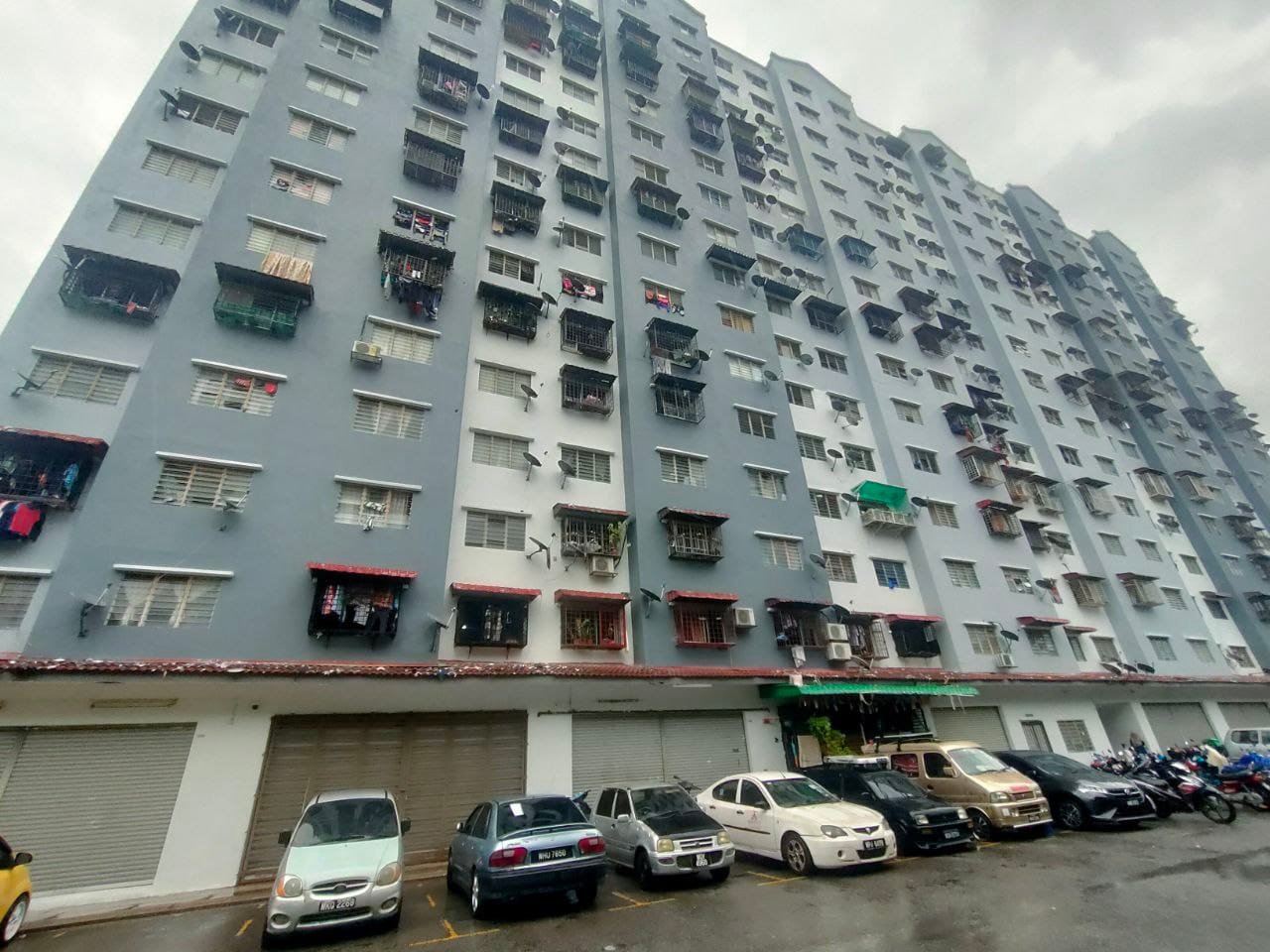 SHOP LOT APARTMENT SELAYANG MULIA