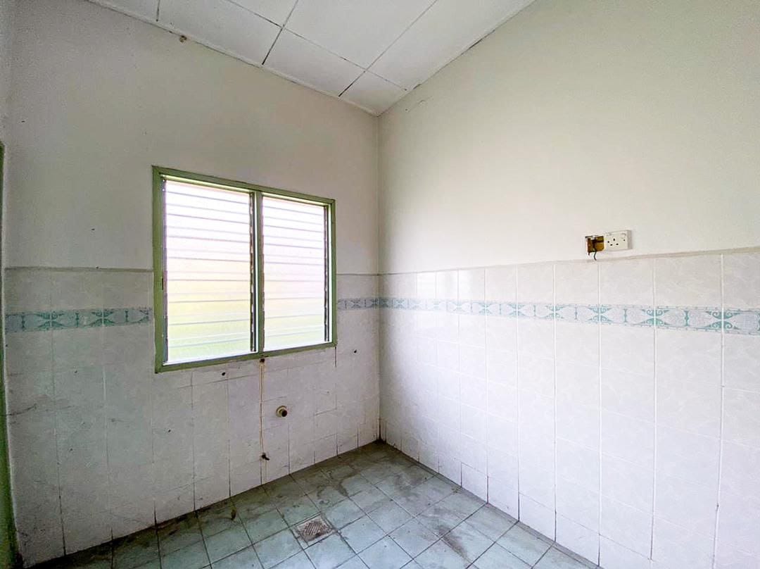 SINGLE STOREY ALAM PERDANA PUNCAK ALAM - photo 6