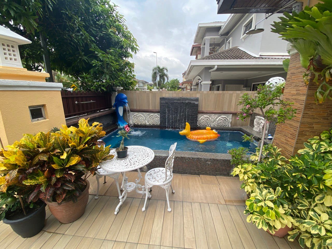 DOUBLE STOREY SEMI D SRI AMPANG MAS