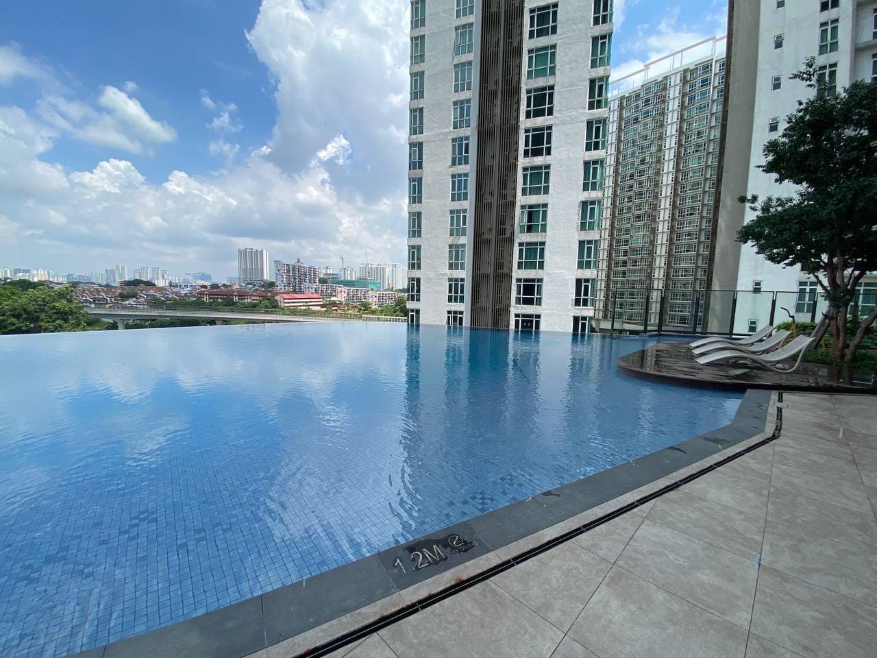 KENWINGSTON AVENUE RESIDENSI SALAK
