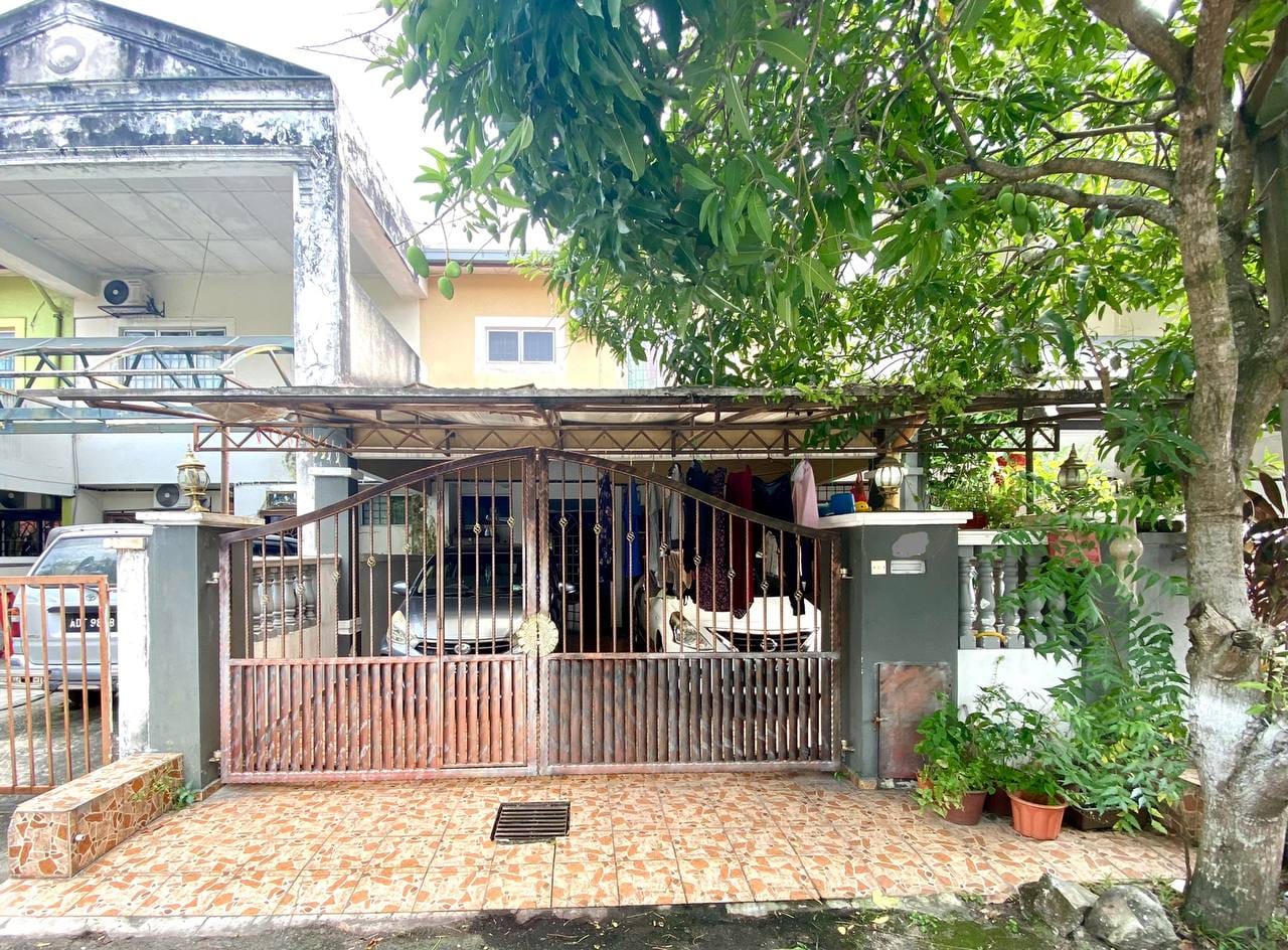 DOUBLE STOREY TERRACE TAMAN GARING UTAMA