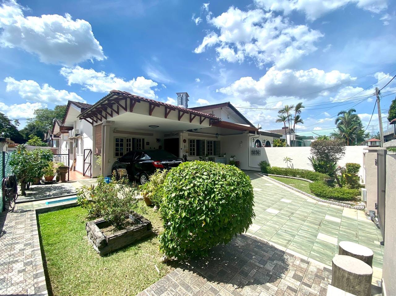 SINGLE STOREY SEMI D HOUSE SS2 - photo 1