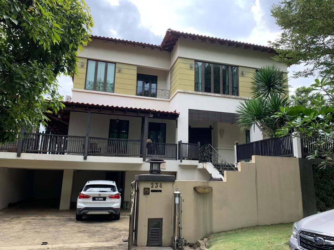 2 AND HALF STOREY BUNGALOW IMPIAN GOLF AND COUNTRY