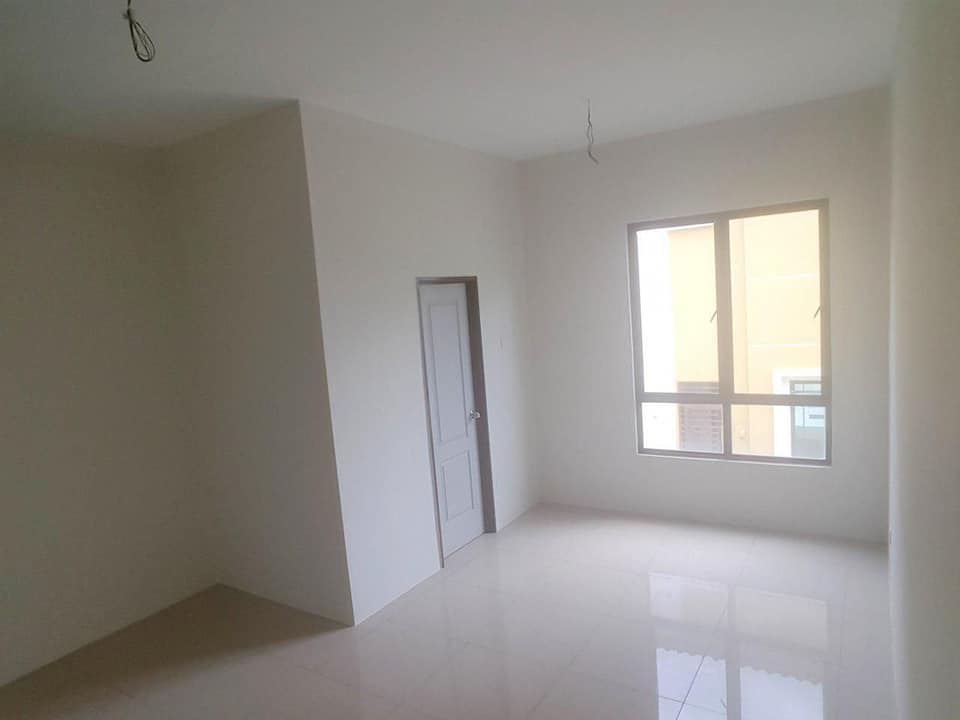 DOUBLE STOREY HOUSE TAMAN PUNCAK SAUJANA - photo 3