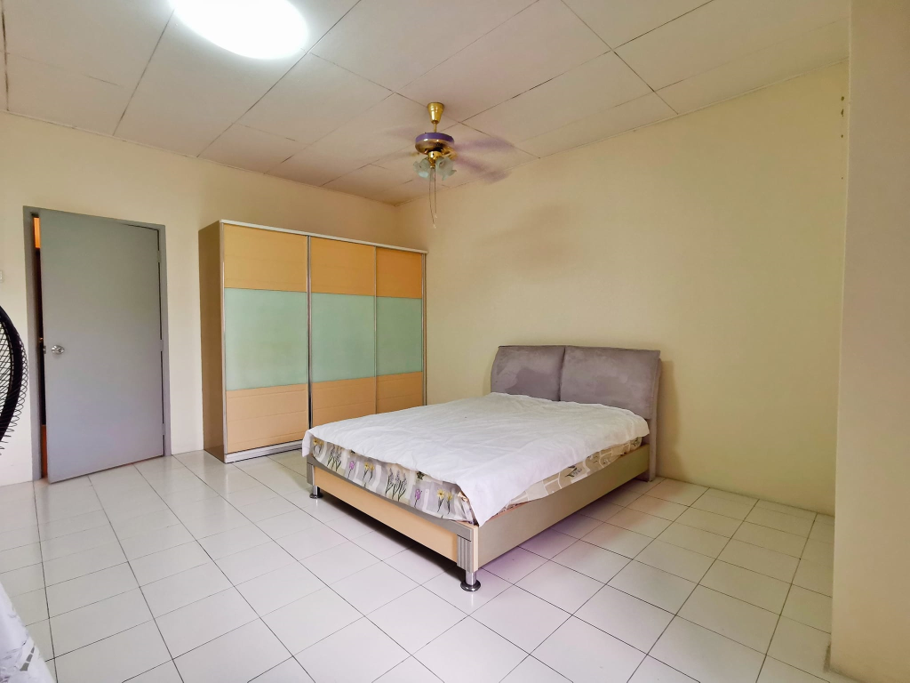 DOUBLE STOREY TAMAN SRI SAUJANA - photo 8