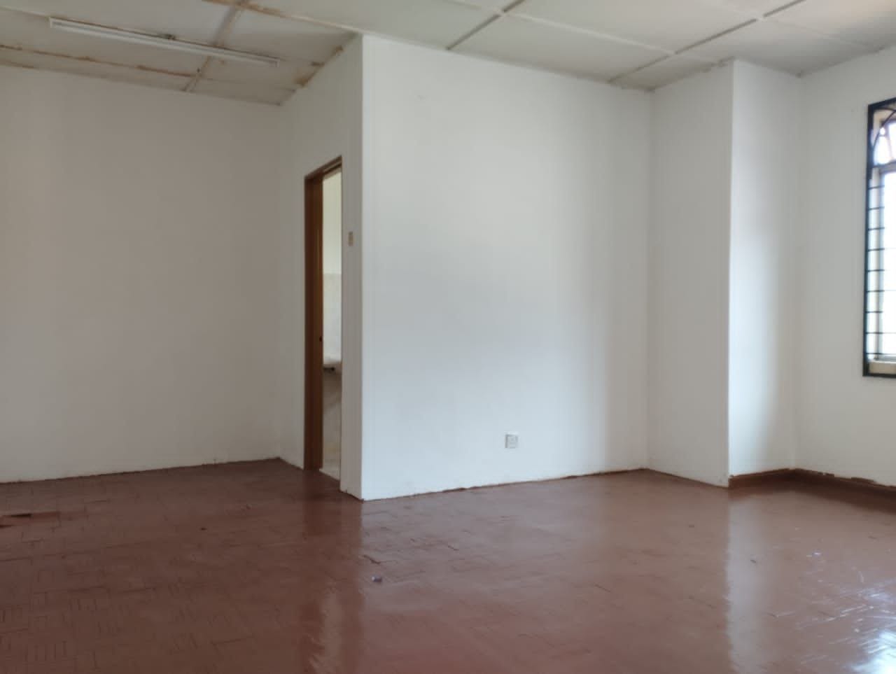 2 STOREY TERRACE TAMAN MAWAR - photo 8