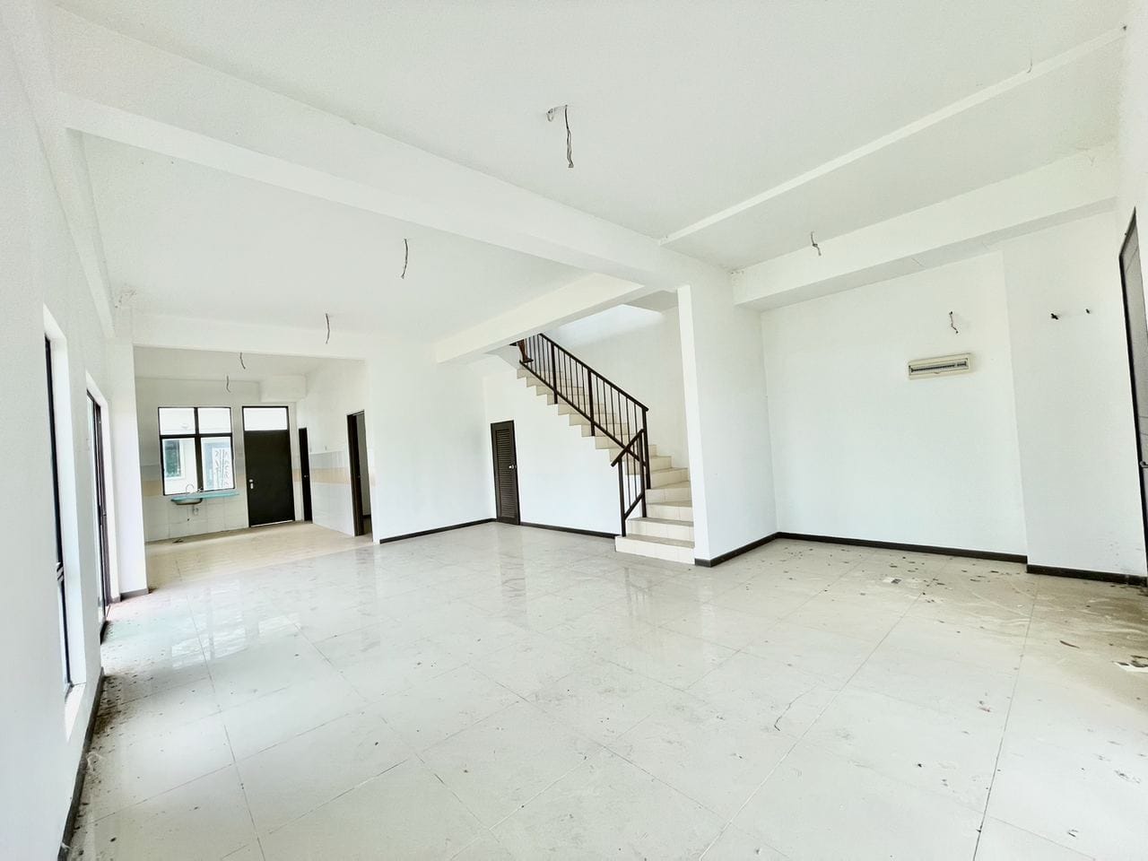 DOUBLE STOREY SAUJANA KLIA - photo 4