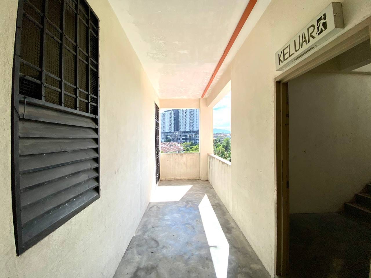 PANGSAPURI KENANGA TAMAN ANGGERIK PERDANA - photo 2