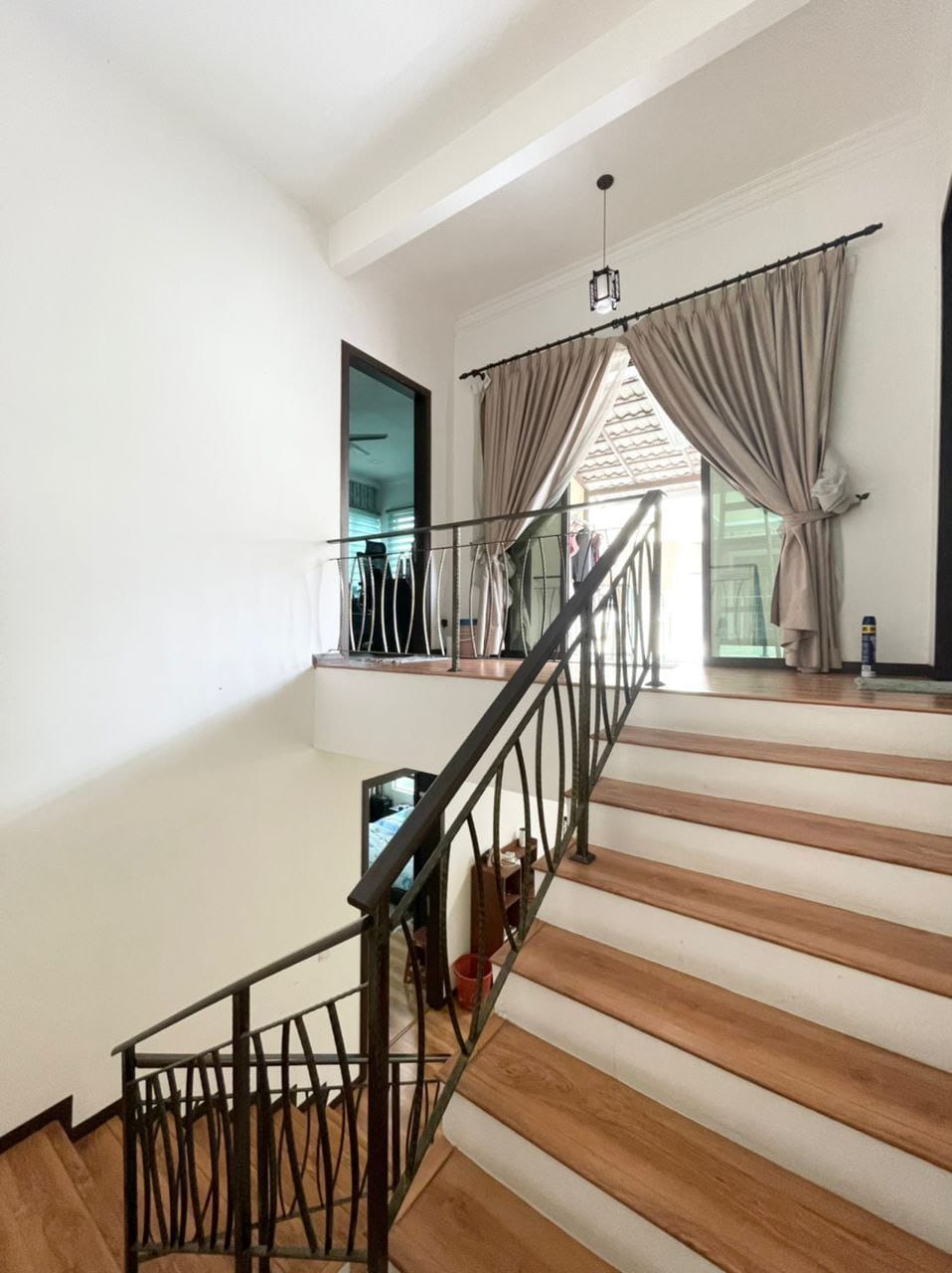 3 STOREY SEMI D TAMAN TROPIKA 2 SG TANGKAS - photo 3