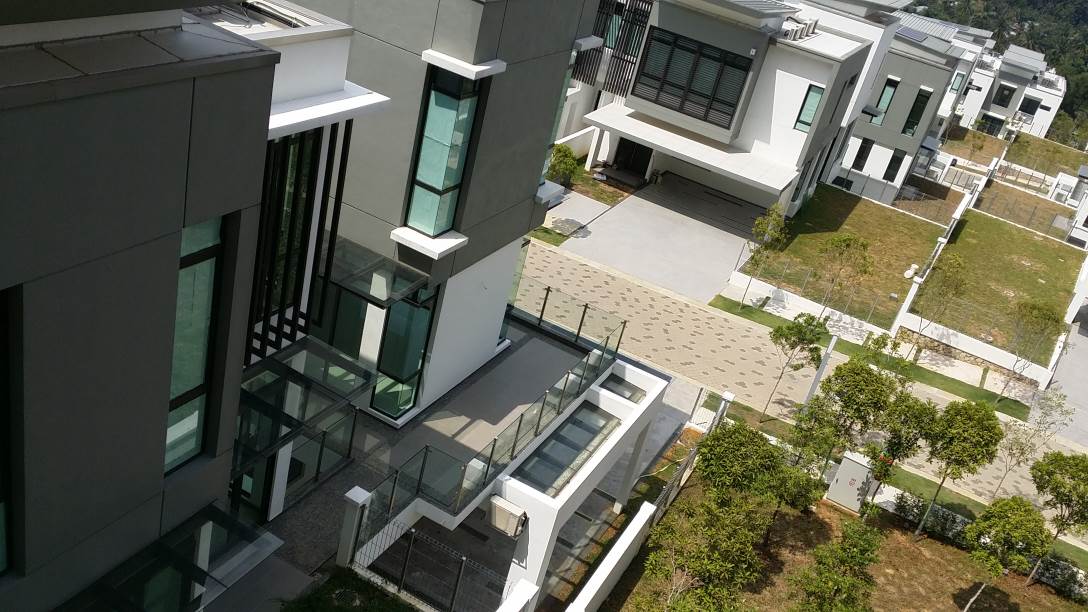 3 Storey Terrace Sunway Montana at Desa Melawati - photo 4