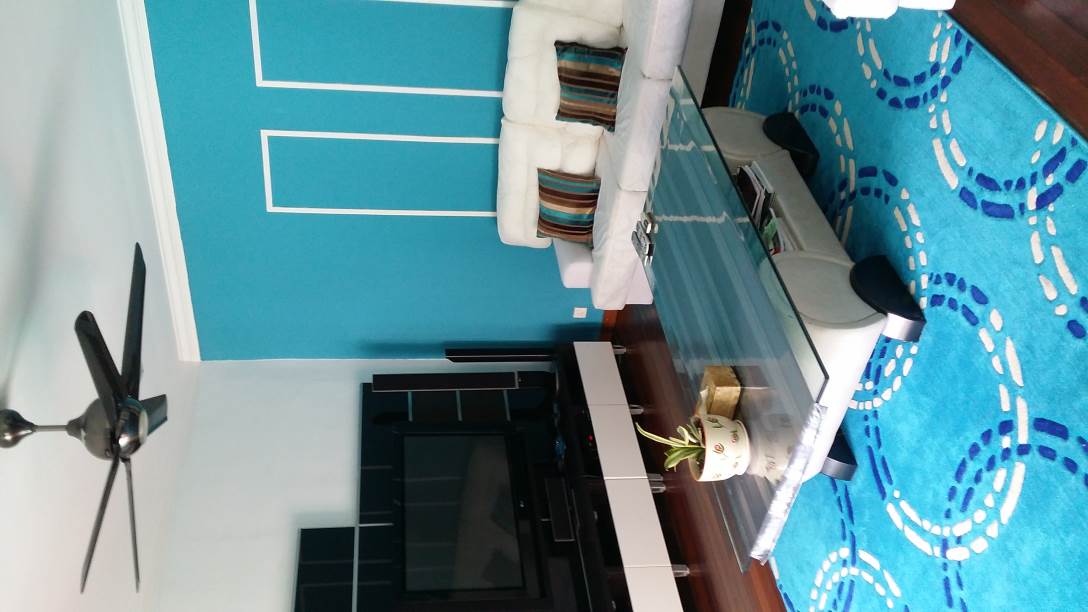 Fully Furnished Corner with Swimming Pool - photo 3